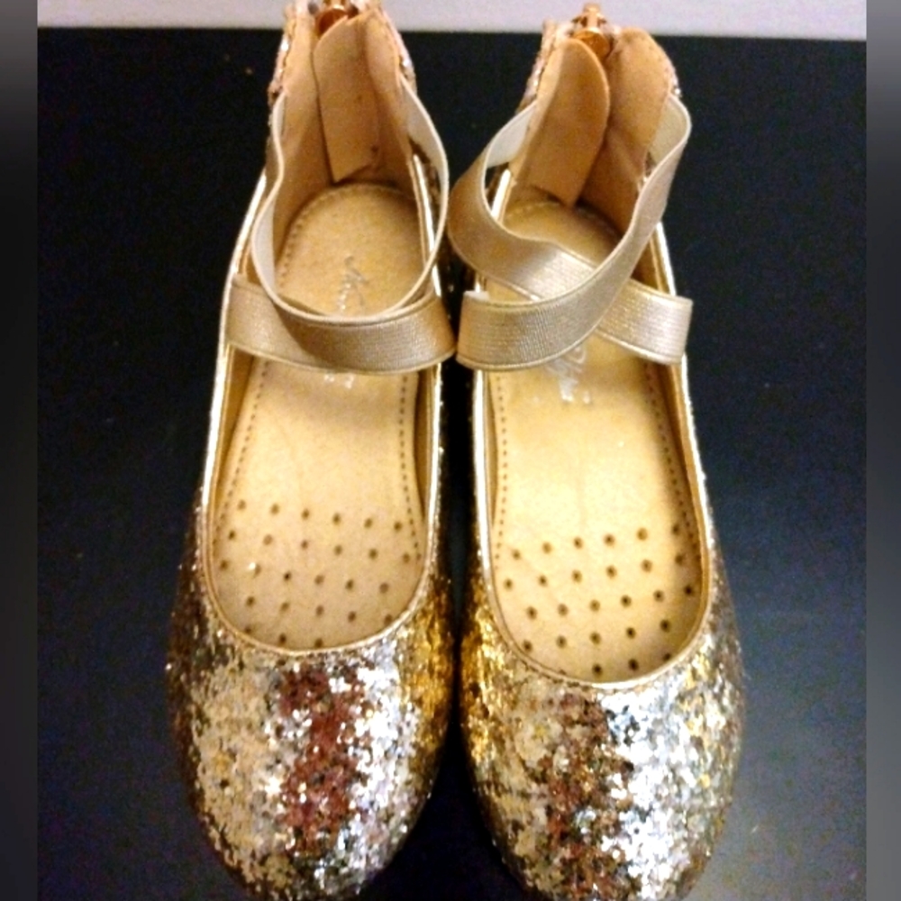 TINY DIVA DRIP: NEW WOT Girls Size 10C Sequin dress shoes (pageant wear)